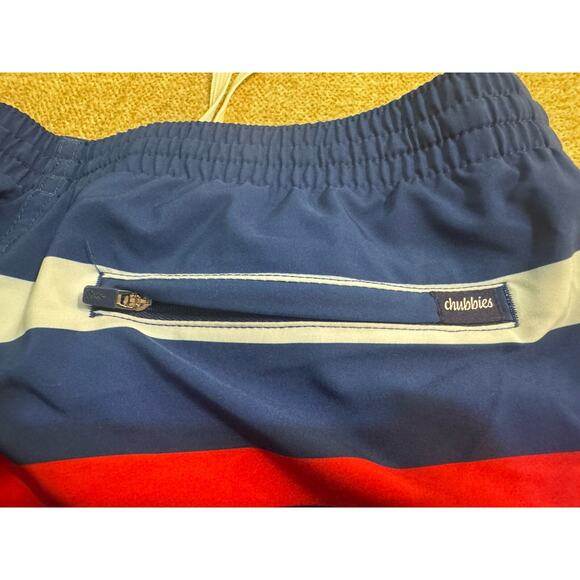 ⭐️NWOT Chubbies The Madison Aves 7” Classic Swim Trunk XL - Picture 6 of 9